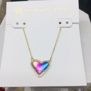 Kendra Scott Ari Heart Watercolor Illusion necklace Gold Plated